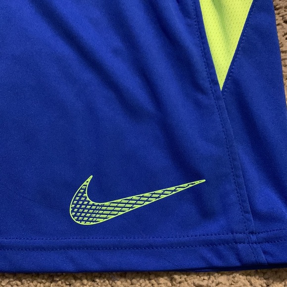 Nike Dri-fit - Picture 2 of 8